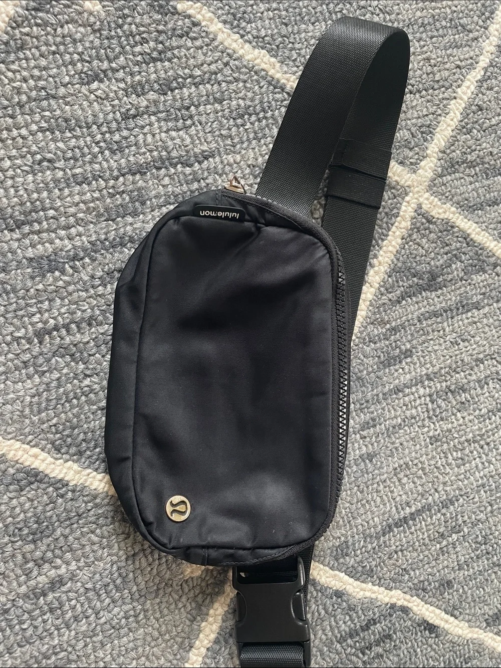 lululemon athletica Black Crossbody Belt Bag